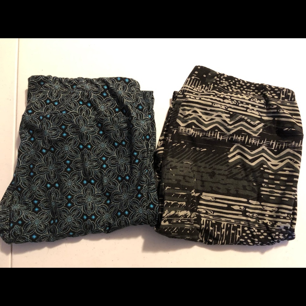 2 pairs Lularoe TC